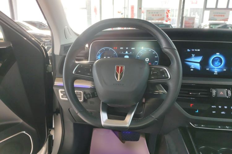 Used Hongqi HS5 2022 Revised Version 2.0T Smart Connect Flagship Edition Steering Wheel