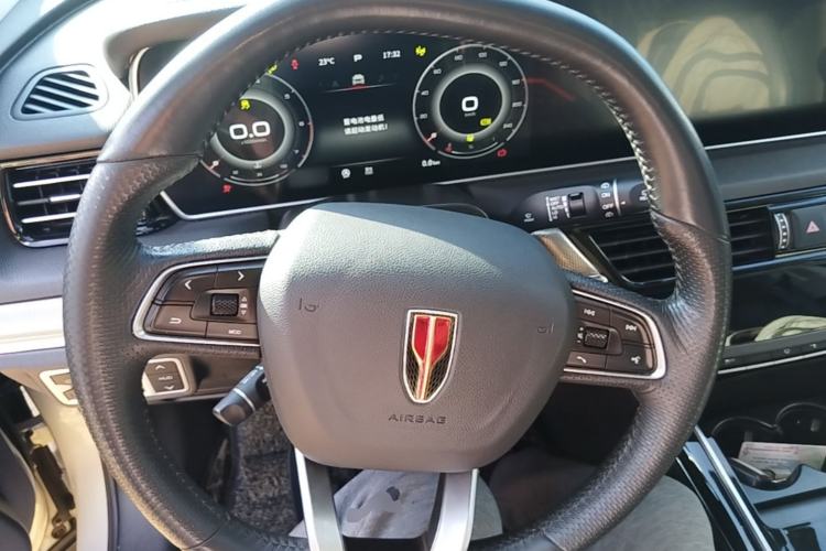 Used Hongqi HS5 2022 Facelifted Version 2.0T Smart Connect Flagship All-Wheel-Drive Edition Steering Wheel