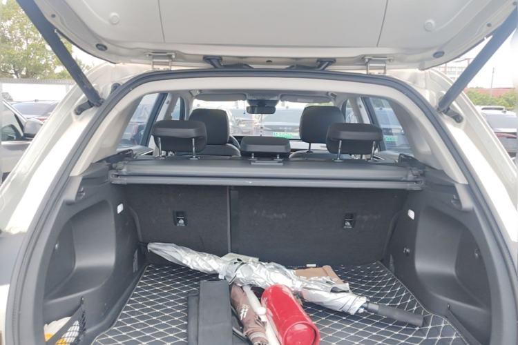 Used Hongqi HS5 2022 Revised Version 2.0T Smart Connect Flagship Edition Trunk