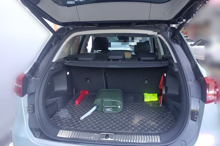 Used Hongqi HS5 2022 Revised Version 2.0T Smart Connect Flagship Edition Trunk