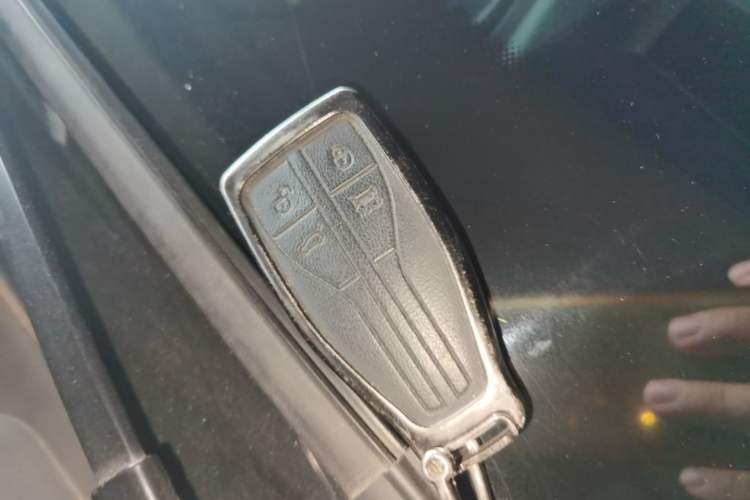 Used Hongqi HS5 2022 2.0T Smart Connect Flagship Edition Vehicle Key
