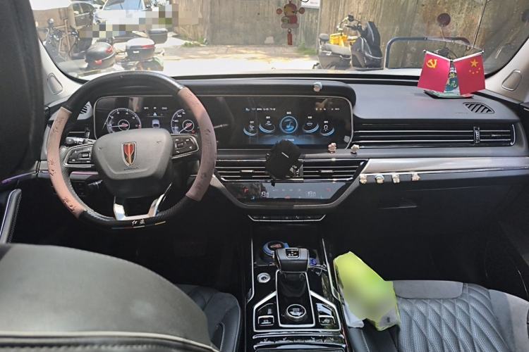 Used Hongqi HS5 2022 Revised Version 2.0T Smart Connect Flagship Edition Center Console