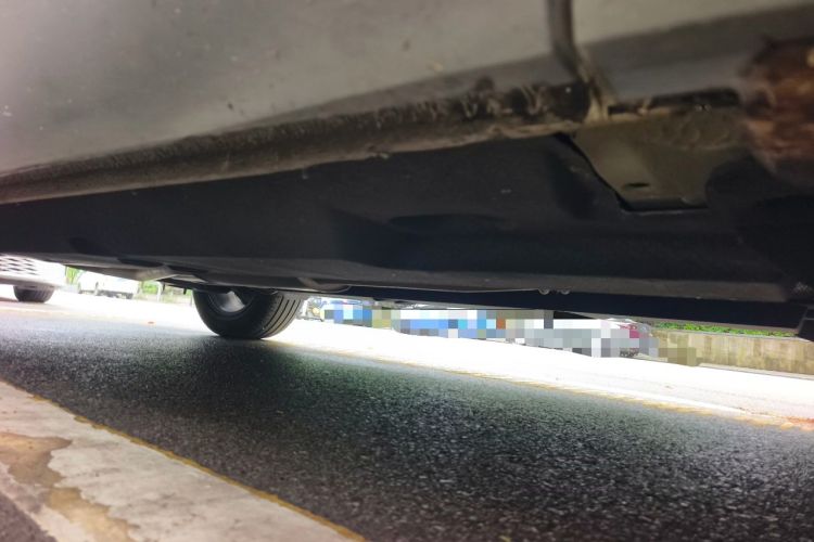 Used Hongqi HS5 2022 Revised Version 2.0T Smart Connect Flagship Edition Chassis Front Right