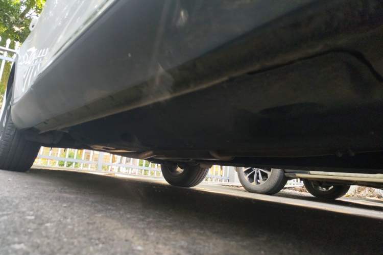 Used Hongqi HS5 2022 Revised Version 2.0T Smart Connect Flagship Edition Chassis Front Right