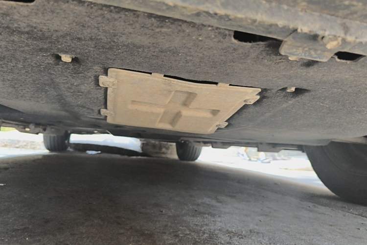 Used Hongqi HS5 2022 Revised Version 2.0T Smart Connect Flagship Edition Chassis Front