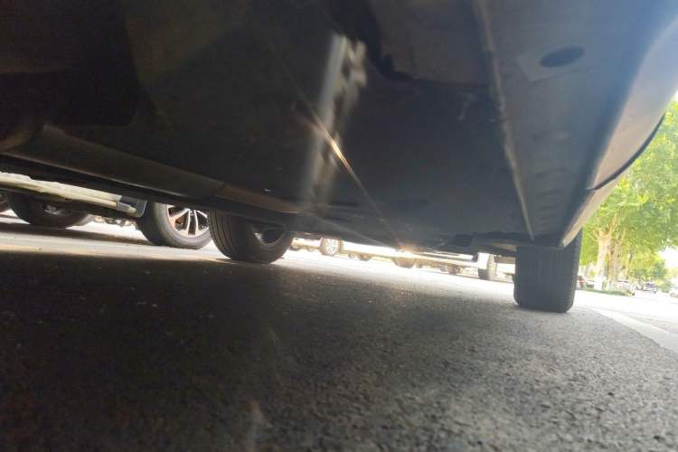 Used Hongqi HS5 2022 Revised Version 2.0T Smart Connect Flagship Edition Chassis Rear Right