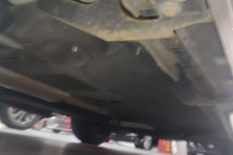 Used Hongqi HS5 2022 Revised Version 2.0T Smart Connect Flagship Edition Chassis Rear Right