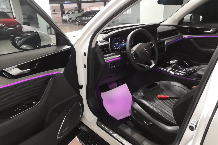 Used Hongqi HS5 2022 Revised Version 2.0T Smart Connect Flagship Edition Driver Seat