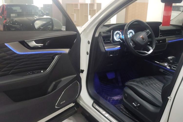 Used Hongqi HS5 2022 Revised Version 2.0T Smart Connect Flagship Edition Driver Seat