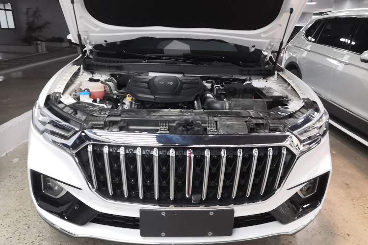 Used Hongqi HS5 2022 Revised Version 2.0T Smart Connect Flagship Edition Engine Bay