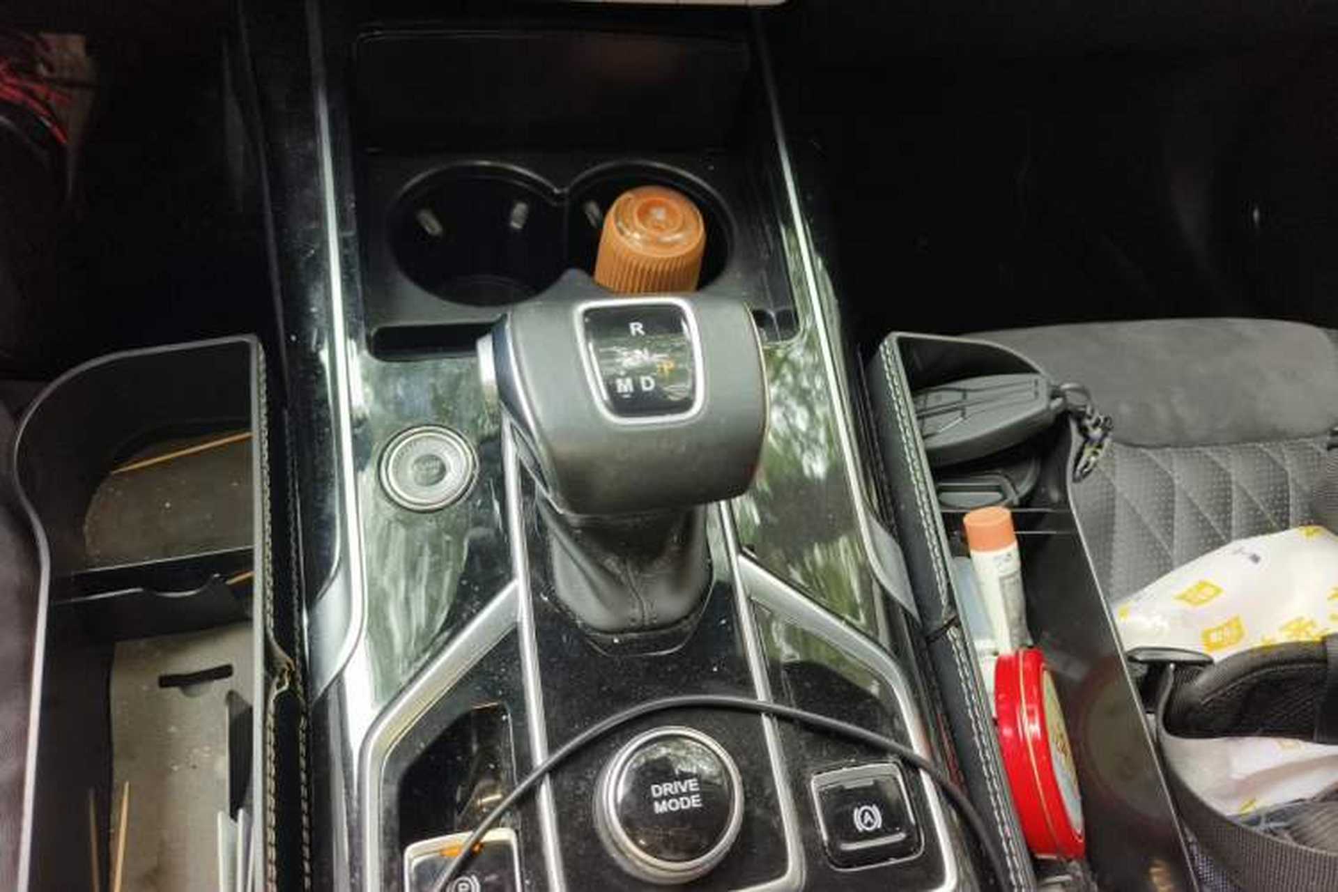 Used Hongqi HS5 2022 Revised Version 2.0T Smart Connect Flagship Edition Gear Lever