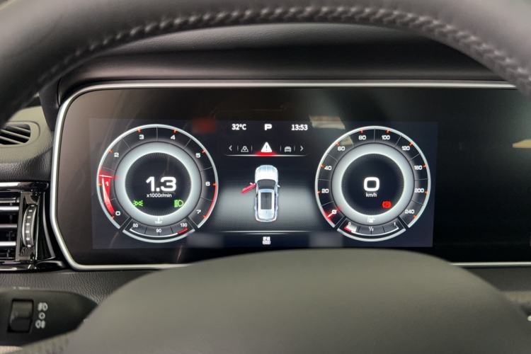 Used Hongqi HS5 2022 Facelifted Version 2.0T Smart Connect Flagship All-Wheel-Drive Edition Instrument Cluster