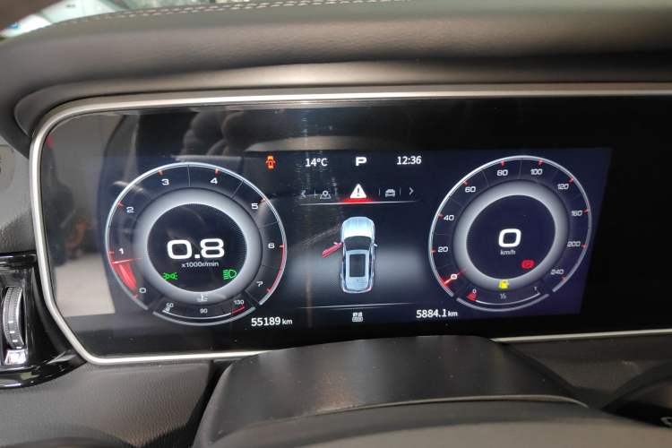 Used Hongqi HS5 2022 Revised Version 2.0T Smart Connect Flagship Edition Instrument Cluster