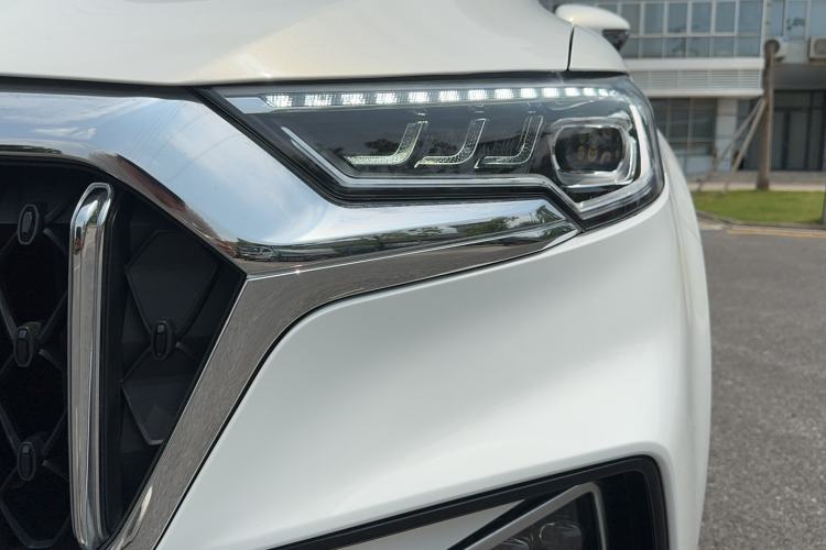 Used Hongqi HS5 2022 Revised Version 2.0T Smart Connect Flagship Edition Left Front Headlight