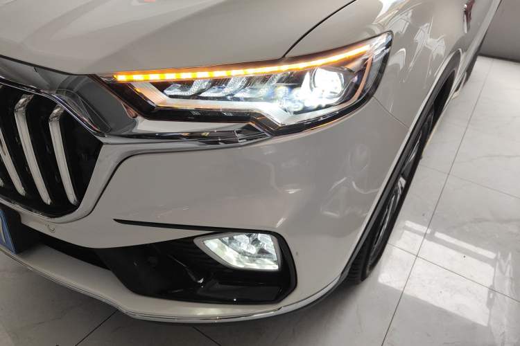 Used Hongqi HS5 2022 Revised Version 2.0T Smart Connect Flagship Edition Left Front Headlight