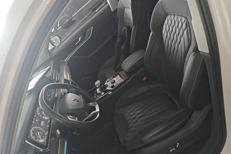 Used Hongqi HS5 2022 2.0T Smart Connect Flagship Edition Left Front Seat