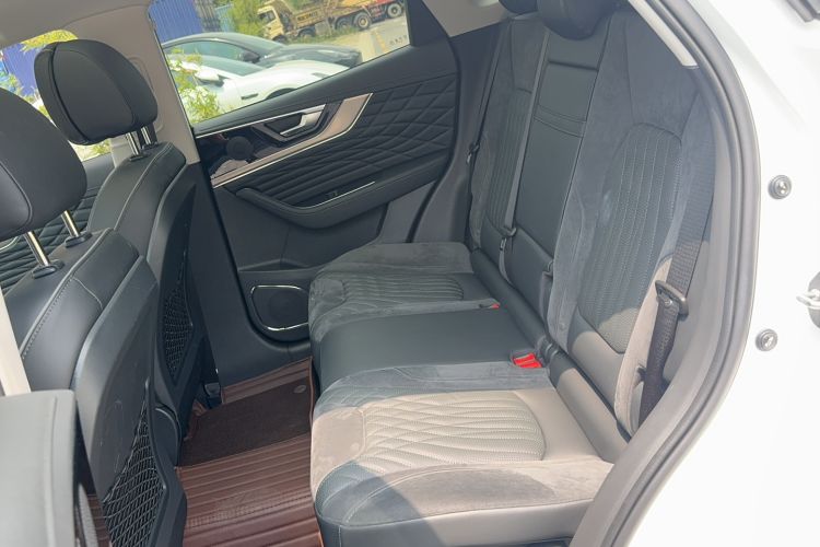 Used Hongqi HS5 2022 Revised Version 2.0T Smart Connect Flagship Edition Left Rear Seat
