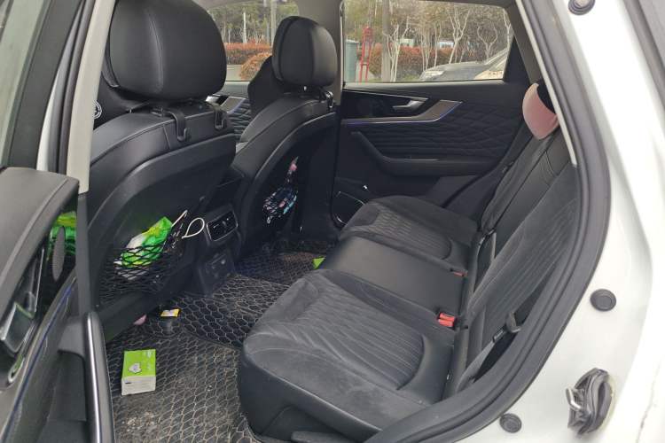 Used Hongqi HS5 2022 Revised Version 2.0T Smart Connect Flagship Edition Left Rear Seat