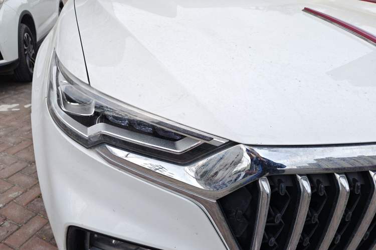 Used Hongqi HS5 2022 Revised Version 2.0T Smart Connect Flagship Edition Right Front Headlight
