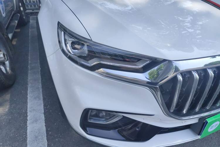 Used Hongqi HS5 2022 Revised Version 2.0T Smart Connect Flagship Edition Right Front Headlight