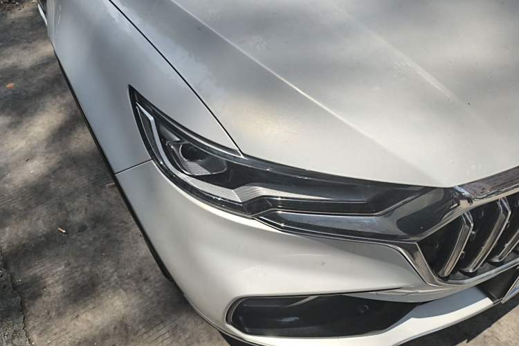 Used Hongqi HS5 2022 Revised Version 2.0T Smart Connect Flagship Edition Right Front Headlight
