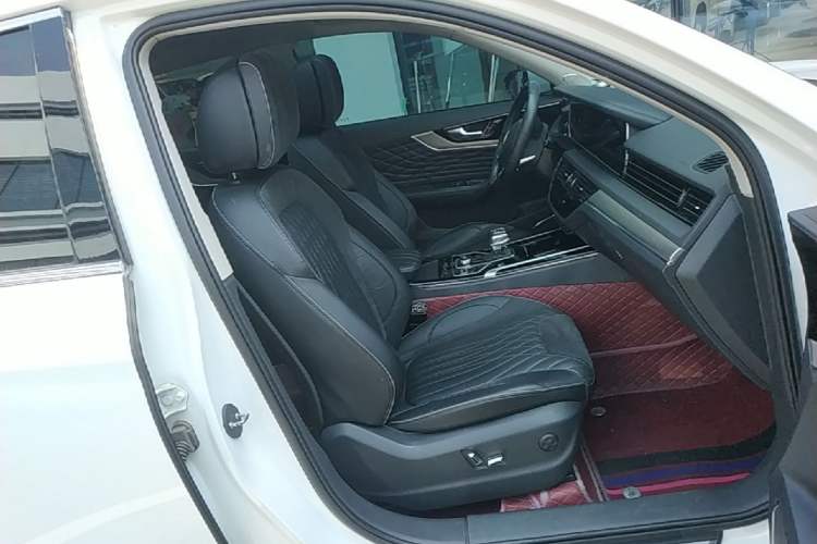 Used Hongqi HS5 2022 Revised Version 2.0T Smart Connect Flagship Edition Right Front Seat