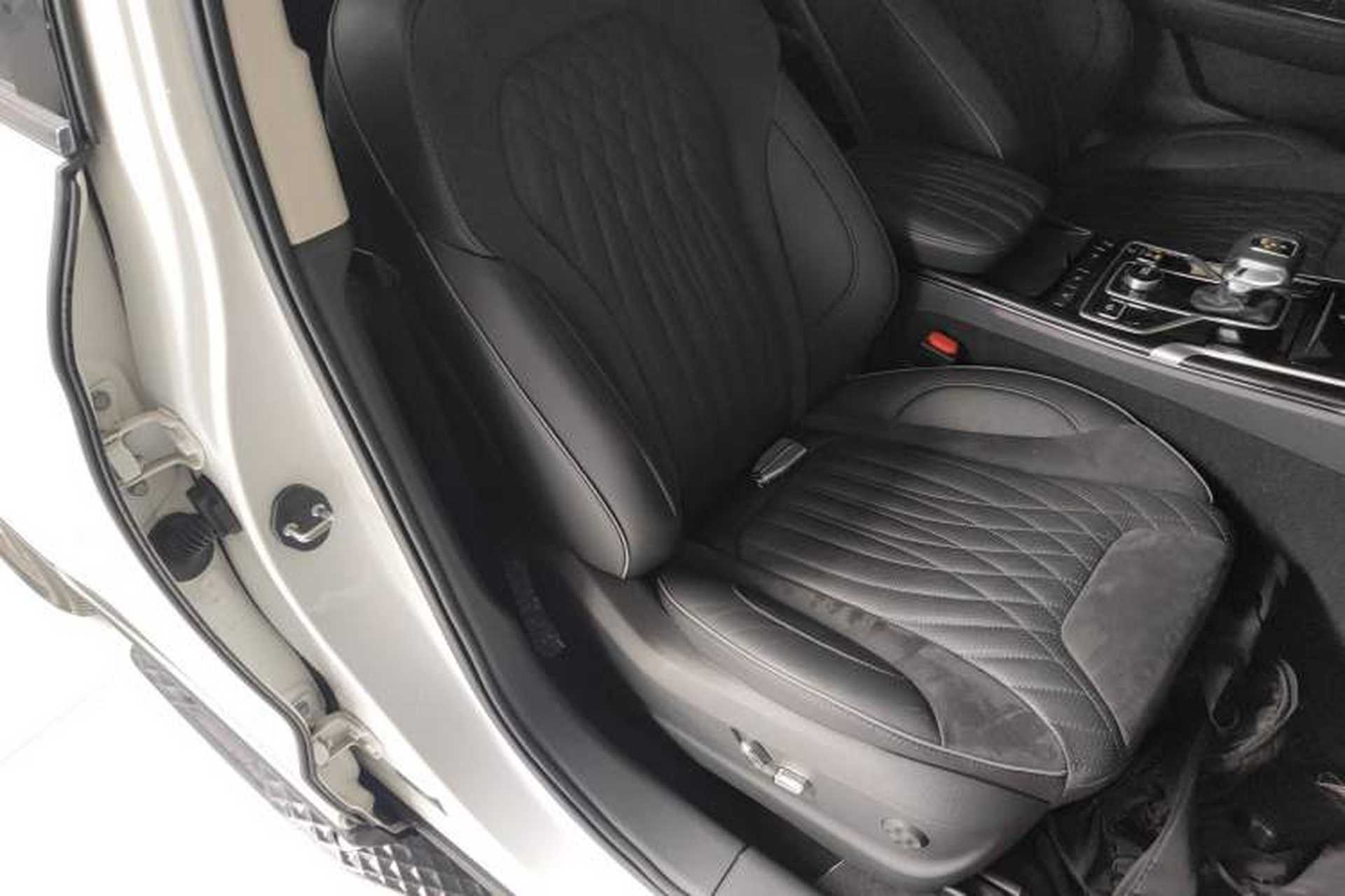Used Hongqi HS5 2022 Revised Version 2.0T Smart Connect Flagship Edition Right Front Seat