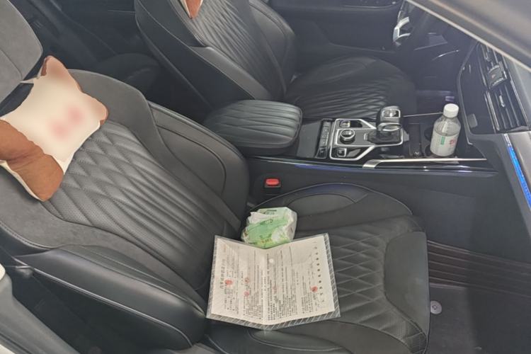 Used Hongqi HS5 2022 Revised Version 2.0T Smart Connect Flagship Edition Right Front Seat