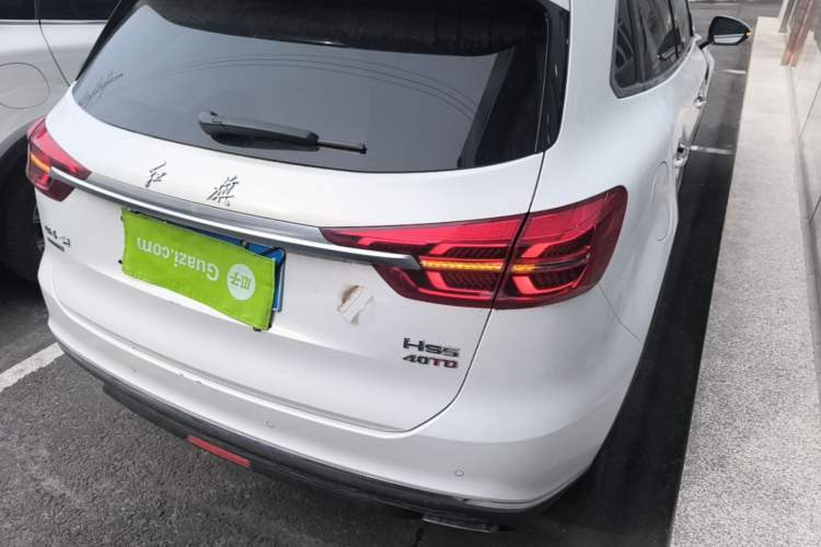 Used Hongqi HS5 2022 Facelifted Version 2.0T Smart Connect Flagship All-Wheel-Drive Edition Right Rear Taillight