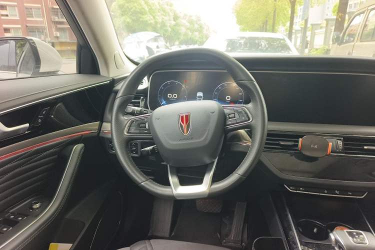 Used Hongqi HS5 2022 Revised Version 2.0T Smart Connect Flagship Edition Steering Wheel