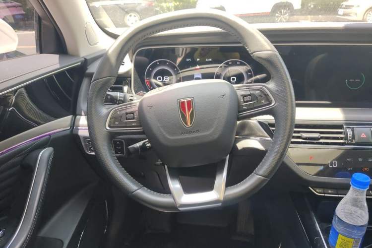 Used Hongqi HS5 2022 Revised Version 2.0T Smart Connect Flagship Edition Steering Wheel