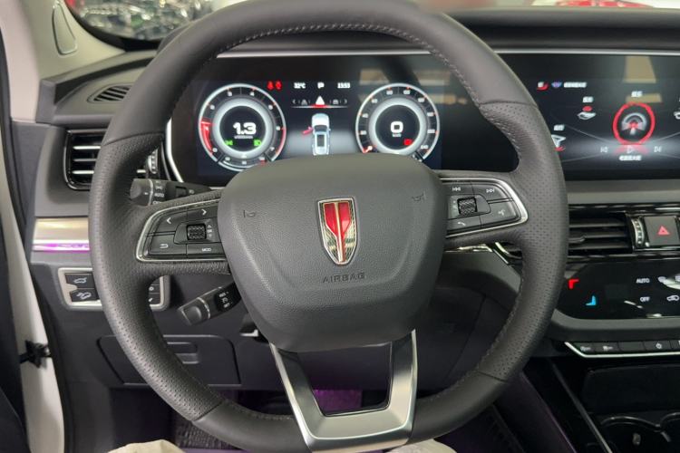 Used Hongqi HS5 2022 Facelifted Version 2.0T Smart Connect Flagship All-Wheel-Drive Edition Steering Wheel