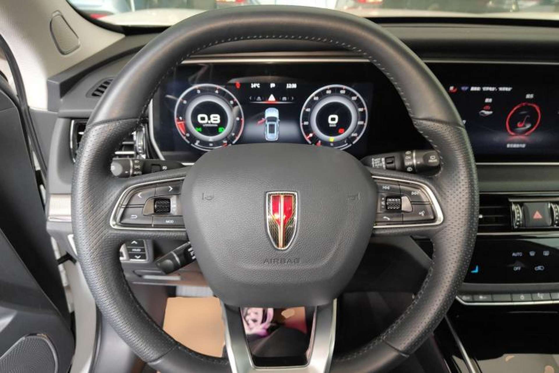 Used Hongqi HS5 2022 Revised Version 2.0T Smart Connect Flagship Edition Steering Wheel