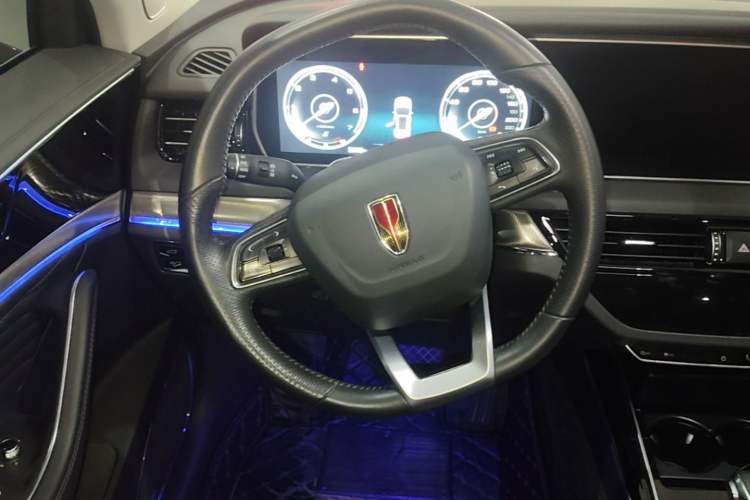 Used Hongqi HS5 2022 Revised Version 2.0T Smart Connect Flagship Edition Steering Wheel