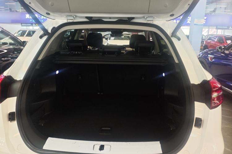 Used Hongqi HS5 2022 2.0T Smart Connect Flagship All-Wheel-Drive Version Trunk