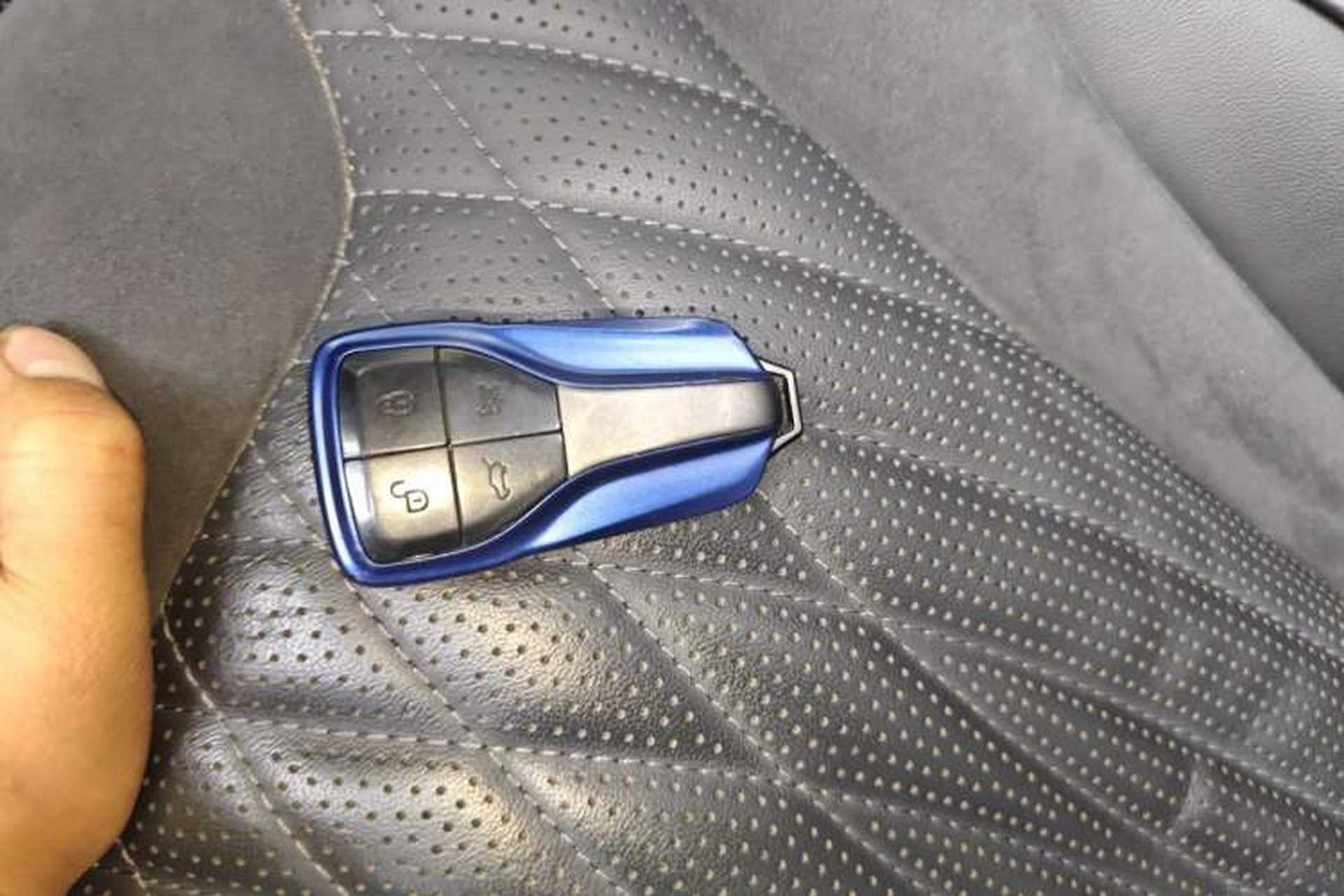 Used Hongqi HS5 2022 2.0T Smart Connect Flagship Edition Vehicle Key