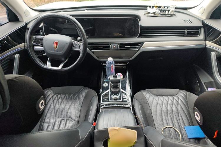 Used Hongqi HS5 2022 2.0T Smart Connect Flagship Edition Center Console