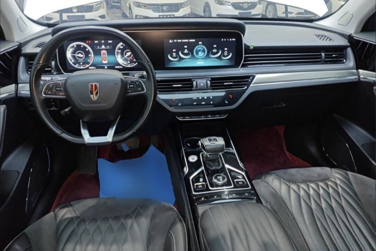 Used Hongqi HS5 2022 Revised Version 2.0T Smart Connect Flagship Edition Center Console