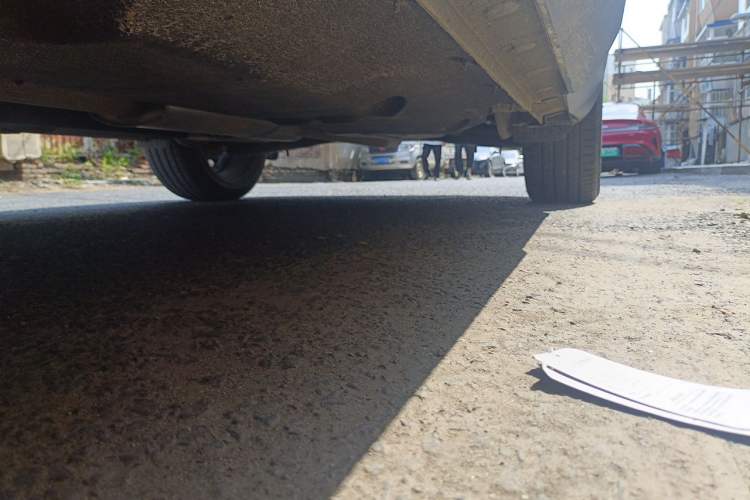 Used Hongqi HS5 2022 2.0T Smart Connect Flagship All-Wheel-Drive Version Chassis Front Left