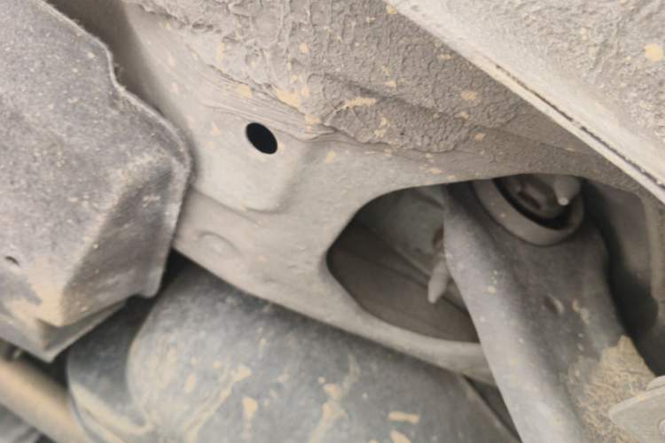 Used Hongqi HS5 2022 2.0T Smart Connect Flagship Edition Chassis Rear Left