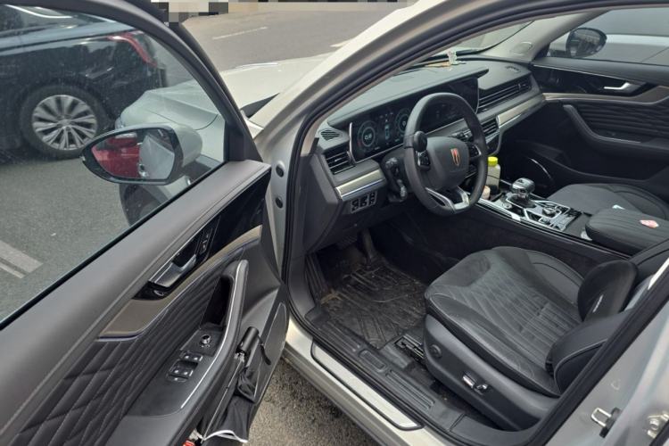 Used Hongqi HS5 2022 2.0T Smart Connect Flagship All-Wheel-Drive Version Driver Seat