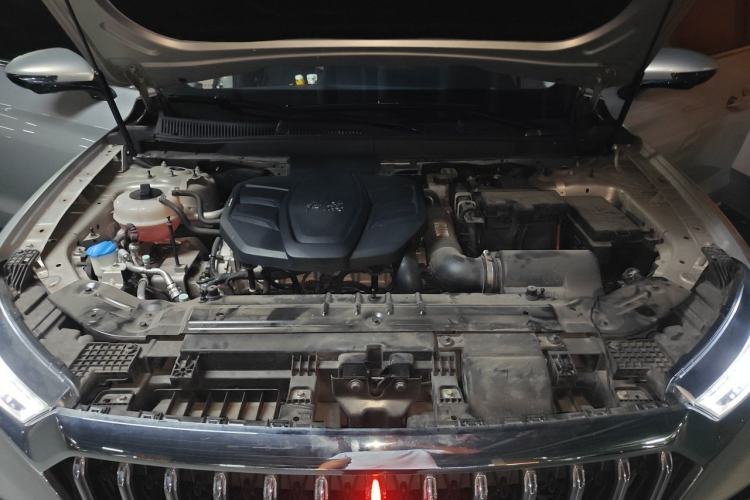 Used Hongqi HS5 2022 Revised Version 2.0T Smart Connect Flagship Edition Engine Bay