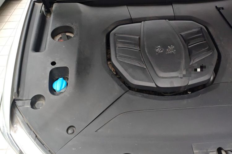 Used Hongqi HS5 2022 Revised Version 2.0T Smart Connect Flagship Edition Engine Bay Right