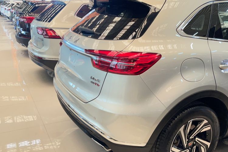 Used Hongqi HS5 2022 Revised Version 2.0T Smart Connect Flagship Edition Exterior 4