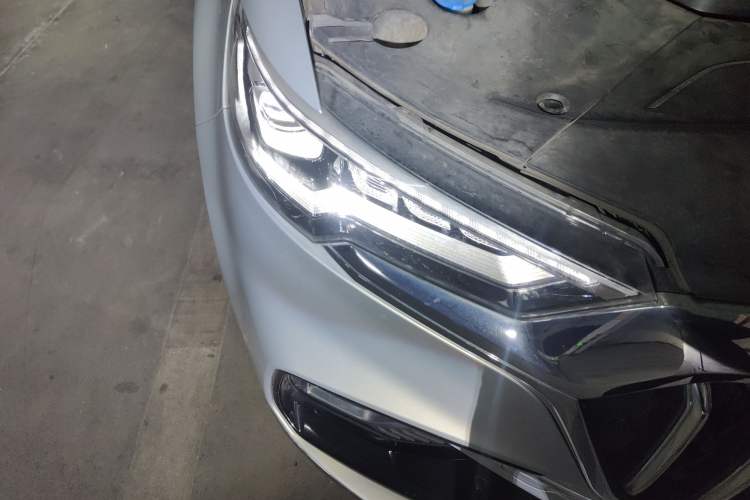 Used Hongqi HS5 2022 2.0T Smart Connect Flagship Enjoyment Purchase Edition Exterior 6