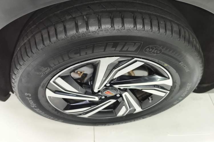 Used Hongqi HS5 2022 Revised Version 2.0T Smart Connect Flagship Edition Exterior 7