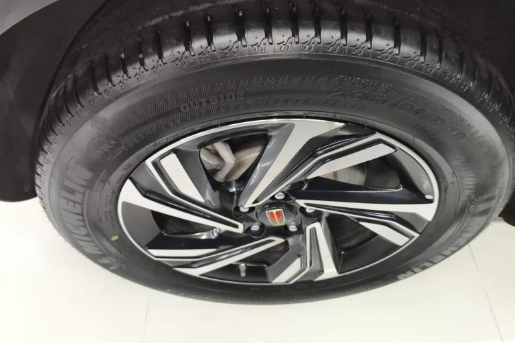Used Hongqi HS5 2022 Revised Version 2.0T Smart Connect Flagship Edition Exterior 8