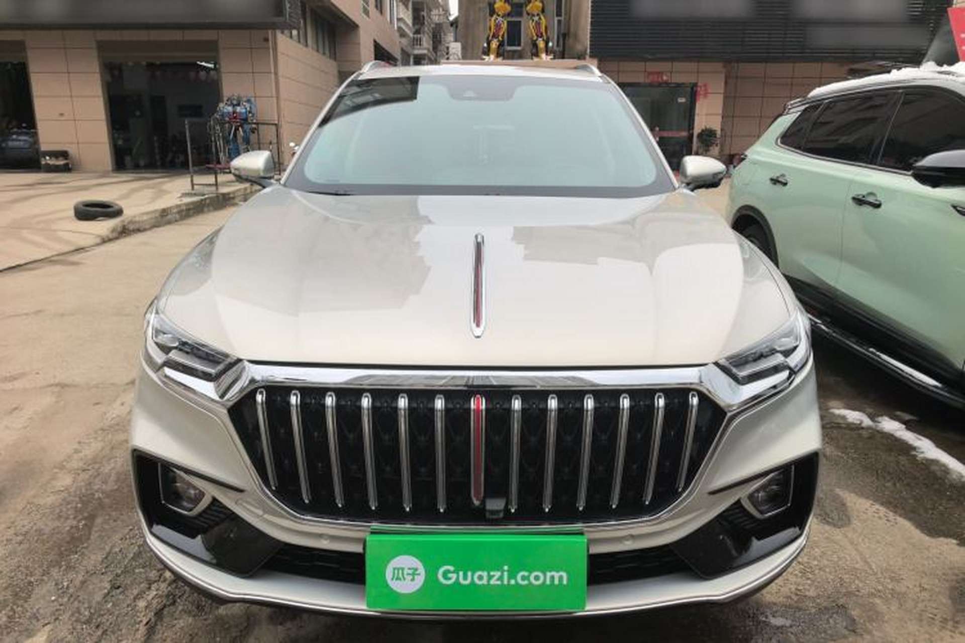 Used Hongqi HS5 2022 Facelifted Version 2.0T Smart Connect Flagship All-Wheel-Drive Edition Front