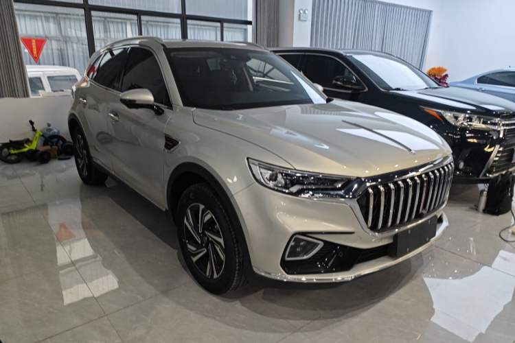 Used Hongqi HS5 2022 Revised Version 2.0T Smart Connect Flagship Edition Front Right 45 Deg