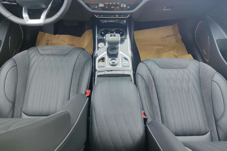 Used Hongqi HS5 2022 Revised Version 2.0T Smart Connect Flagship Edition Gear Lever